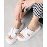 ホワイト | 【25年春夏新作】軽量厚底 フロントジップ スライドサンダル | DEMETER