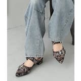 カモフラージュ | 【26年春夏再販】ポインテッドトゥ バックルベルト ストラップパンプス | DEMETER