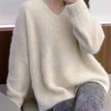 アイボリー | Vネックモヘアニットセーター | Doula Doula