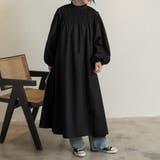 ブラック | シャーリングワンピース スモッキング ボリュームスリーブ | Doux Belle 