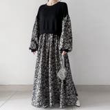 ブラック | ドッキング花柄ロングワンピース | Doux Belle 