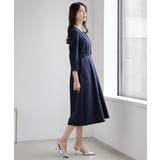 ネイビー | 立体感が魅力のフォーマルワンピース | DRESS+
