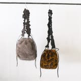 カシュカシュ cachecache / フリルショルダー付エコファー巾着バッグ | UNBILLION | 詳細画像1 