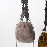 ブラウン | カシュカシュ cachecache / フリルショルダー付エコファー巾着バッグ | UNBILLION