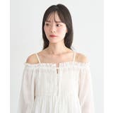 シャーリングフリルオフショルブラウス | earth music&ecology  | 詳細画像14 