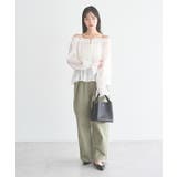 シャーリングフリルオフショルブラウス | earth music&ecology  | 詳細画像3 