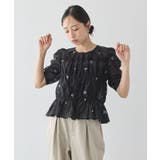 【前後2WAY】フラワー刺繍シャーリングブラウス | earth music&ecology | 詳細画像16