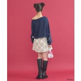 Disney/キラキラモチーフ刺繍オフショルスウェット | earth music&ecology | 詳細画像8