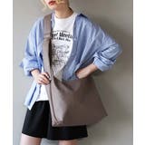 モカ | ソフトラウンド ワンショルダーバッグ［ラージ］ | e-zakkamania stores