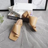 ベージュ | スクエアトゥ トング チャンキーヒールサンダル | FABBY FABBY.