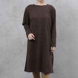ブラウン | ヘビーウェイトロングスリーブタック使いワンピース | FashionBerry