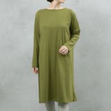 グリーン | ヘビーウェイトロングスリーブタック使いワンピース | FashionBerry