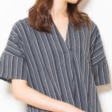 グレー | スキッパーデザインストライプ柄フレアチュニックワンピース | FashionBerry