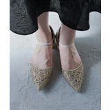 niana ニアナ 花柄パンチングカットチャンキーヒールパンプス | Fashion Letter | 詳細画像4