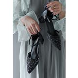 ブラック | niana ニアナ 花柄パンチングカットチャンキーヒールパンプス | Fashion Letter