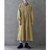 ベージュ | etoll エトル ノーカラーピンタックワンピース | Fashion Letter