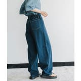 立体的なカーブシルエットで、旬のレッグラインを描くカーブデニムパンツ | refinedworks | 詳細画像12