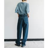 立体的なカーブシルエットで、旬のレッグラインを描くカーブデニムパンツ | refinedworks | 詳細画像19