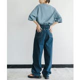 立体的なカーブシルエットで、旬のレッグラインを描くカーブデニムパンツ | refinedworks | 詳細画像20