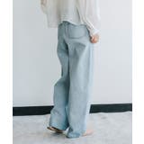 立体的なカーブシルエットで、旬のレッグラインを描くカーブデニムパンツ | refinedworks | 詳細画像4