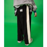 ブラック | WEB限定 サイドラインパイルトラックパンツ 10分丈 | F.O.Online Store