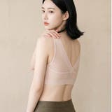 素肌より心地良いブラ極薄生地を圧着縫製して極限まで段差を減らし、下着のラインを目… | fran de lingerie | 詳細画像5 