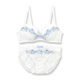 可憐なフラワーレースのフェミニンランジェリーナチュラルバスト 「フラワークラウン | fran de lingerie | 詳細画像6 