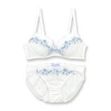 可憐なフラワーレースのフェミニンランジェリーナチュラルバスト 「フラワークラウン | fran de lingerie | 詳細画像12 