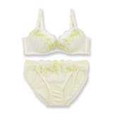 可憐なフラワーレースのフェミニンランジェリーナチュラルバスト 「フラワークラウン | fran de lingerie | 詳細画像13 