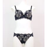 自然体の「可愛さ」軽いつけごこちが魅力のナチュラルバストメイク 「パルテール」 | fran de lingerie | 詳細画像17