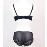 自然体の「可愛さ」軽いつけごこちが魅力のナチュラルバストメイク 「パルテール」 | fran de lingerie | 詳細画像20