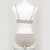 シックな華ありランジェリーヒップに心地くフィットするノーマルショーツ 「シャイニ… | fran de lingerie | 詳細画像20 