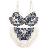 ロマンチックな華ありランジェリーしっかり盛胸&安定感◎ 「クラシカルフローラル | fran de lingerie | 詳細画像7