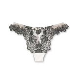 ベージュ | ロマンチックな華ありランジェリー響きにくいのがうれしいTバックショーツ | fran de lingerie