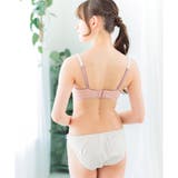 人気のすき間レスシリーズミルキーなサテン生地とレースがポイント 「すき間レスサテ… | fran de lingerie | 詳細画像16 