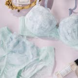 キュートなリボン柄刺繍軽さが魅力のノンワイヤーブラ | fran de lingerie | 詳細画像5 