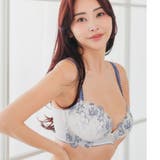 人気の高胸メイクノンワイヤー華やか刺繍のフェミニンランジェリー 「スタイルアップ… | fran de lingerie | 詳細画像8 