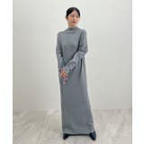 グレー | 大人オーラが漂う上品さ。ハイネックニットロングワンピース | futier land