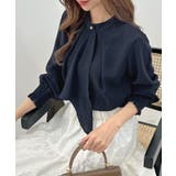 ネイビー | さりげない華やかさが魅了する。スカーフタイブラウス | futier land