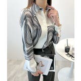 ホワイト | 落ち着き感あるデザインシャツ。マーブル柄シャツブラウス | futier land