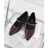 ブラウン | ひときわ輝く足元のワンポイント。メタルモチーフストラップパンプス | futier land