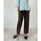 脚長効果抜群の美脚ライン。センタータックテーパードパンツ | futier land | 詳細画像16 