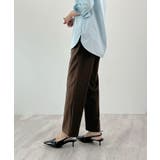 脚長効果抜群の美脚ライン。センタータックテーパードパンツ | futier land | 詳細画像18 