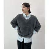 チャコールグレー | フワフワ抜け感あるVネック。モヘアタッチ裾リブシャギーニット | futier land