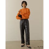 センターライン×ハイウエストでモードな印象に フェイクレザーストレートパンツ | Re:EDIT | 詳細画像8