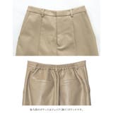 センターライン×ハイウエストでモードな印象に フェイクレザーストレートパンツ | Re:EDIT | 詳細画像23