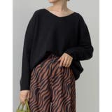 ブラック(001) | シンプルだからこそシルエットや着心地にこだわって Vネックニットプルオーバー | Re:EDIT