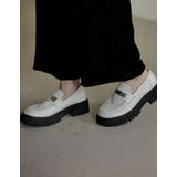 アイボリー(003) | プラットフォームデザインが旬のクラシックローファー | Re:EDIT