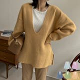 やさしいカラーとふんわりニットでフェミニンに アンゴラタッチVネックニット トッ… | Re:EDIT | 詳細画像1