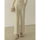 アイボリー(005) | ゆとりのあるセミフレアシルエットが美脚メイク | Re:EDIT